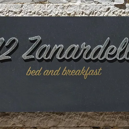 42 Zanardelli 트라니