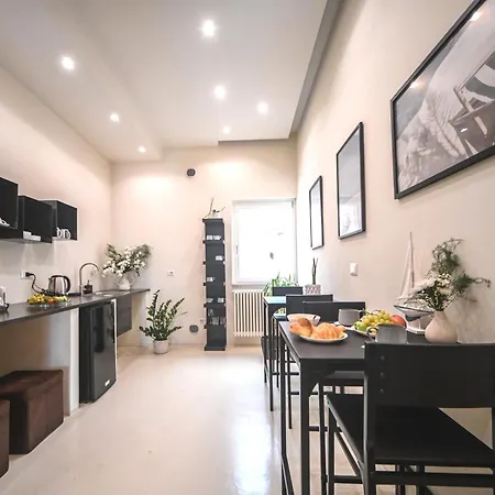 42 Zanardelli 4* Trani