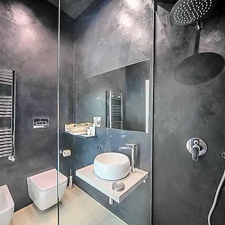 42 Zanardelli فندق مبيت وإفطار 4*