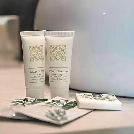 42 Zanardelli فندق مبيت وإفطار 4*