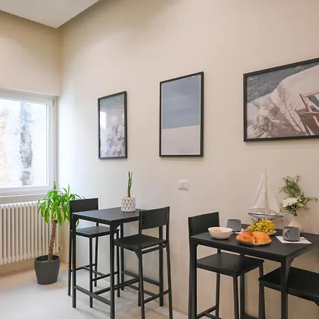Couette-café 42 Zanardelli 4*